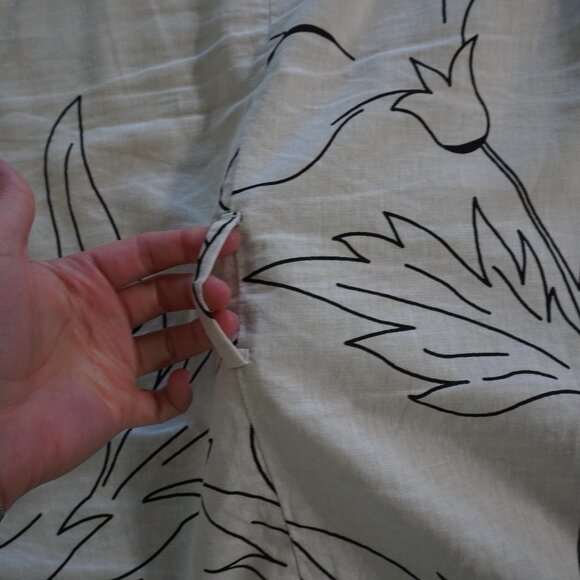 Banana Republic Linen Blend 3/4 Sleeve Blouse - Picture 5 of 9